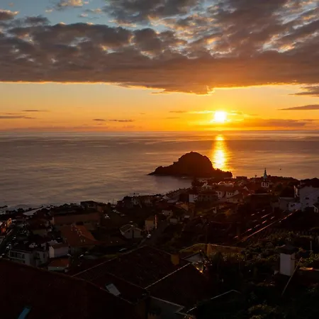 Domoterra Jacuzzi With Ocean View Villa Porto Moniz